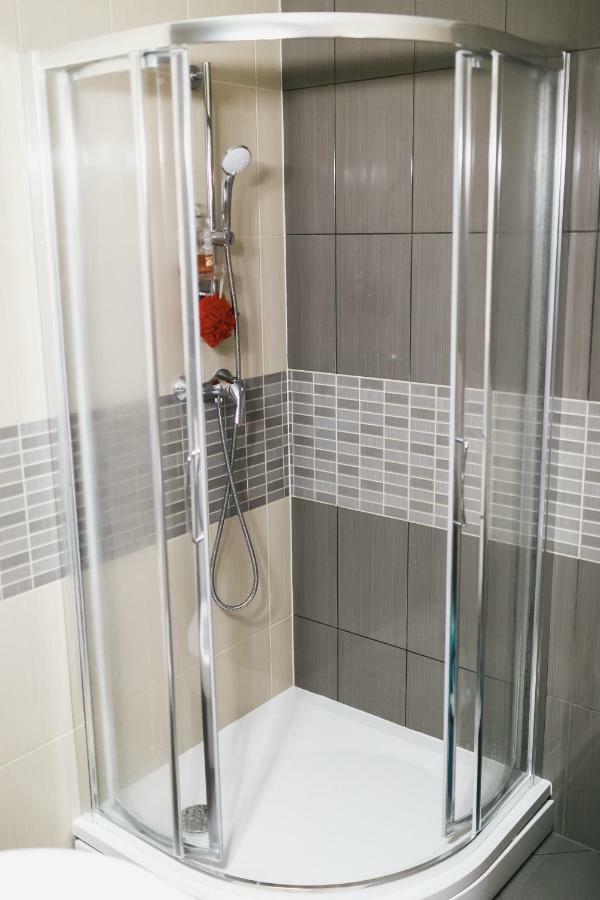 Сozy Apartment In Great Location 里加 外观 照片